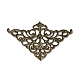 アイアン製フィリグリー透かしコネクター  エッチングされた金属装飾  花のある角の形  アンティークブロンズ  32.5x51x1mm FIND-B020-17AB-3