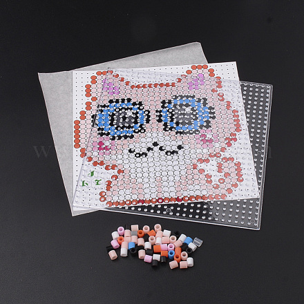 ヒューズビーズ：DIYメルティビーズは、ビーズセットを融合  ABCプラスチックペグボード  模様ペーパー  アイロン紙  猫の模様  正方形  カラフル  14.7x14.7cm DIY-S033-025-1