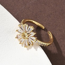 Manschettenringe aus Messing mit Mikropavé und Zirkonia in Blumenform für Damen&nbsp;RJEW-A069-01A-G