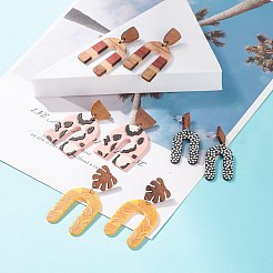 Boucles d'oreilles pendantes en résine et bois de noyer&nbsp;EJEW-JE04876