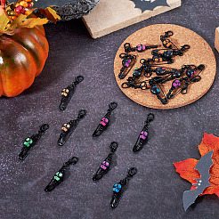 20 pièce de décorations suspendues en acrylique et fer en forme de crâne d'Halloween&nbsp;HJEW-TA00387