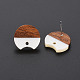 Orecchini a bottone in resina bicolore e legno di noce MAK-N032-033-4