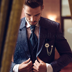 Spilla a forma di stella in lega di zinco bicolore con corona e catena pendente&nbsp;JEWB-GA0001-19