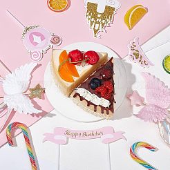 4 Stück Flügel- und Stern-Kuchenaufsatz aus Kunstharz in zwei Farben&nbsp;DIY-FH0002-91