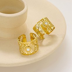 Bracelet manchette ouvert en acier inoxydable 304 avec motif floral ajouré et coquillage naturel&nbsp;FS-WGFCCCD-01