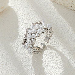 Bagues ouvertes réglables en laiton avec micro pavé de zircons cubiques et perles d'imitation&nbsp;FS-WG68EC9-01