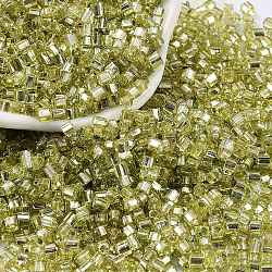 Abalorios de la semilla de cristal, plata forrada, cuadrado, verde amarillo, 3~3.5x2.5~3x2.5~3mm, agujero: 1 mm, aproximamente 10714 unidades / libra