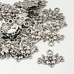 Tibetischen stil kronleuchter komponente links, Bleifrei und cadmium frei, Blume, Antik Silber Farbe, 32x23x3 mm, Bohrung: 2 mm