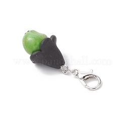 Decorazioni pendenti a forma di teschio di Halloween in acrilico satinato e turchese sintetico tinto&nbsp;HJEW-JM03901