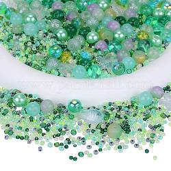 Perles en verre, rond & étoile de mer & poisson & rondelle, mixedstyle, verte, 2.5~14x2.5~13.5x2~8.5mm, Trou: 1~1.4mm, environ 200~300 pcs / sachet , 2 sacs / boîte