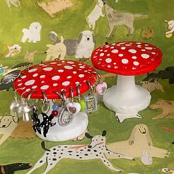 Pilz-26-Loch-Harz-Ohrringständer&nbsp;EDIS-WH0012-31A