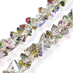 Placcare trasparente perle di vetro fili, mezzo arcobaleno placcato, triangolo sfaccettato, viola, 4.5x4.5x5.5mm, Foro: 1.2 mm, circa 88~89pcs/filo, 10.83''~11.02'' (27.5~28 cm)