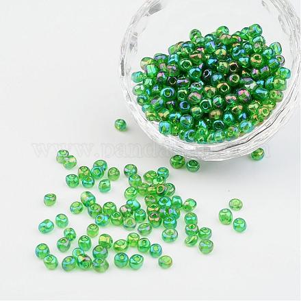 6/0透明虹色ラウンドガラスシードビーズ  濃い緑  サイズ：直径約4mm  穴：1.5mm  約495個/50g X-SEED-A007-4mm-167-1