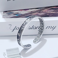 Bracciali rigidi aperti testurizzati in lega di zinco vintage&nbsp;WG06AAA-01