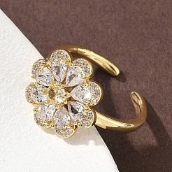 Manschettenringe aus Messing mit Mikropavé und Zirkonia in Blumenform für Damen&nbsp;RJEW-A069-01B-G