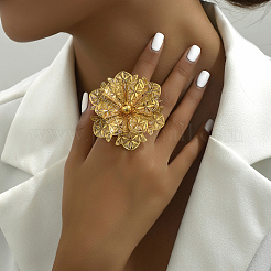 Luxuriöser Manschettenring aus hohler Blume aus Eisen für Accessoires für Hochzeitsfeiern von Frauen&nbsp;VZ5579