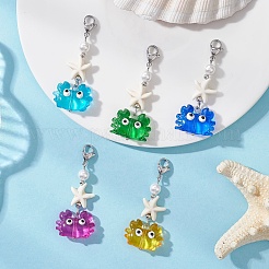 Décorations suspendues en turquoise synthétique et en lampwork fait main en forme de crabe&nbsp;HJEW-TA00429