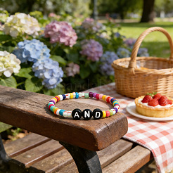 Braccialetti elastici con perline acriliche e di vetro color arcobaleno&nbsp;BR6645-1