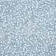 11/0グレードの透明なガラスシードビーズ  内側の色  ライトスカイブルー  2.3x1.5mm  穴：1mm  約5300個/50g X-SEED-N001-D-217-2