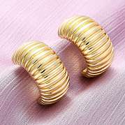 Серьги-гвоздики в форме буквы С из латуни EJEW-R025-35G