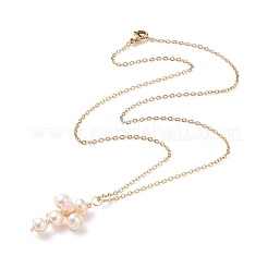 Collar con colgante de cruz trenzada de perla y cuarzo rosa natural&nbsp;NJEW-JN03920-04