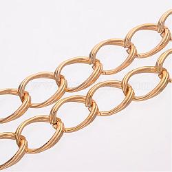 Алюминиевые скрученные цепи , несварные, окисляется в золоте, размер : длиной около 19мм, шириной 14 мм , толстый 2 мм 